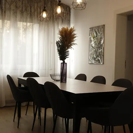 Apartament Albi *